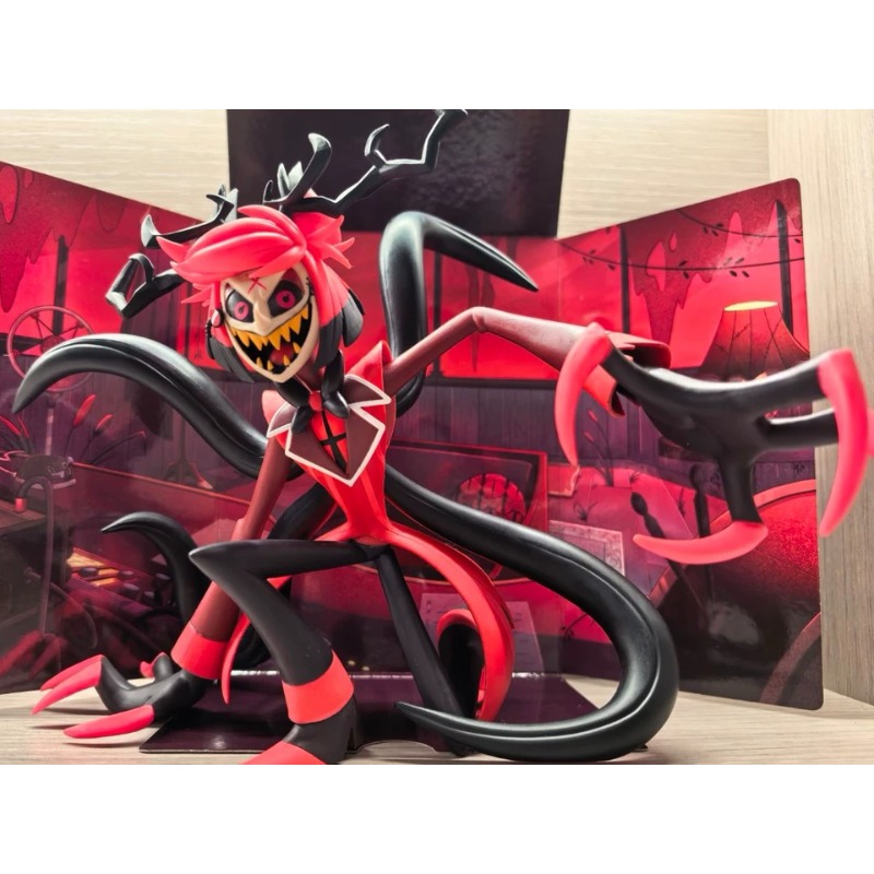 Anime Merchandise In Japanese - Versi Jepang, Tersedia, Figur Alastor Radio